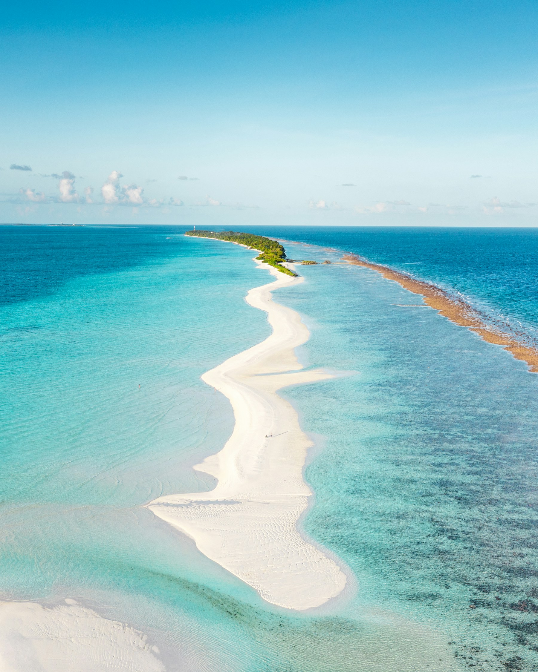 Dhigurah’s crystal-clear lagoon