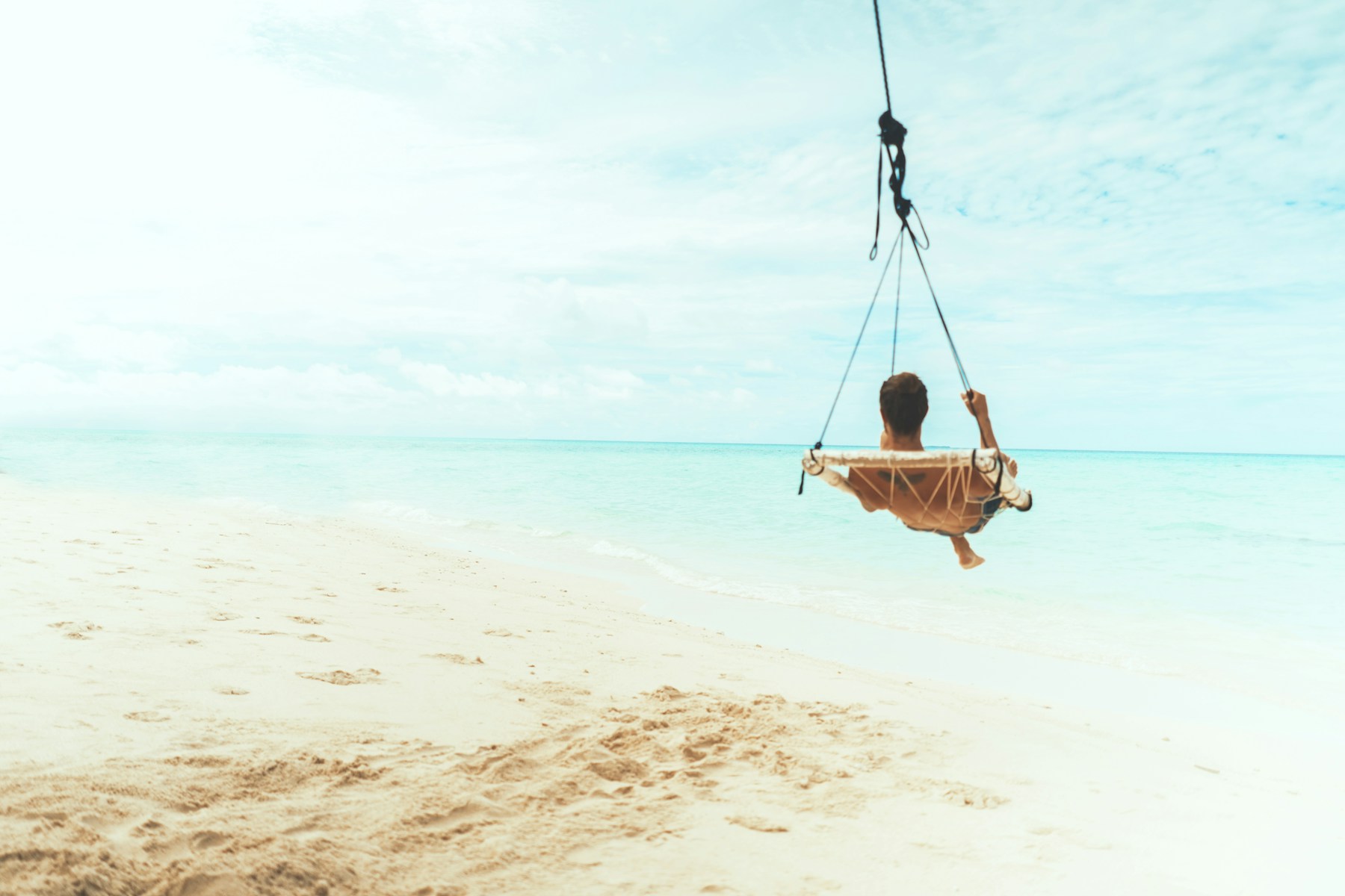 A seaside swing on Fulidhoo